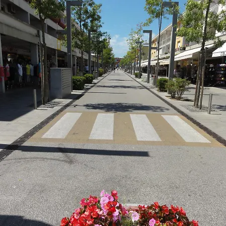 Columbus - Bibione